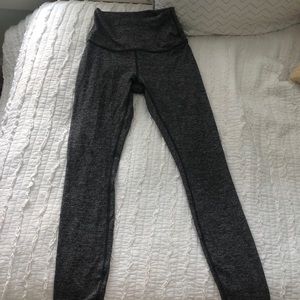 Lululemon Heather Grey Wunder Under Leggings